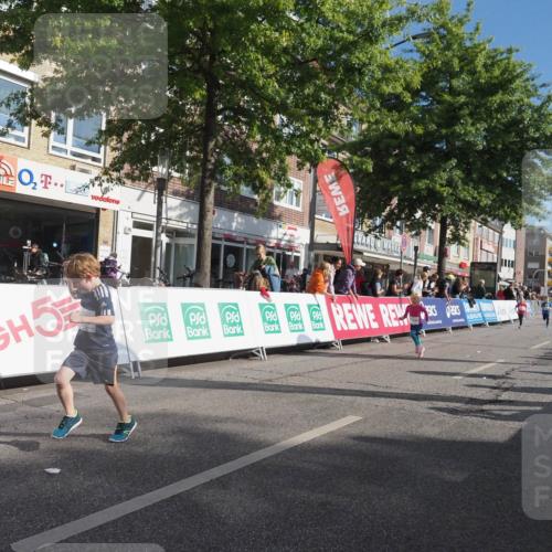 15.09.2024 - PSD Bank Halbmarathon Miley Keyser http://msf.ph/oto/7059650 15.09.2024 10:30:07 Ziel 3, 32, 97, 127, 129, 156, 218, 252, 264, 281, 289, 306 meine-sportfotos.de