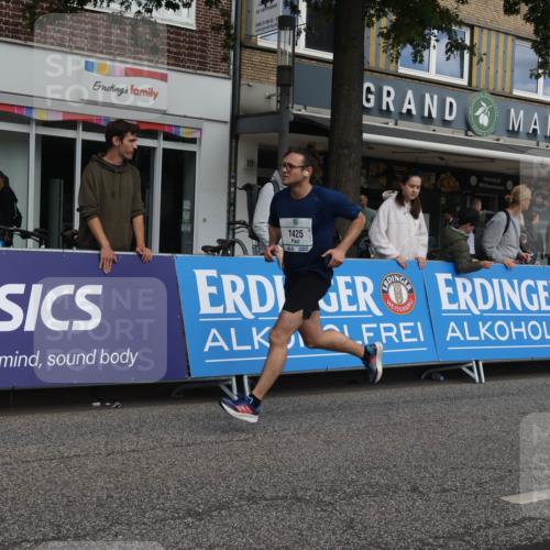 15.09.2024 - PSD Bank Halbmarathon Michael Strokosch http://msf.ph/oto/7059663 15.09.2024 11:40:31 Ziel 1113, 1161, 1352, 1403, 1425, 1430, 1471, 1509, 2486, 2490, 2611 meine-sportfotos.de