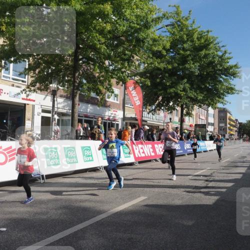 15.09.2024 - PSD Bank Halbmarathon Miley Keyser http://msf.ph/oto/7059678 15.09.2024 10:30:11 Ziel 32, 97, 127, 129, 156, 252, 264, 281, 289, 306 meine-sportfotos.de