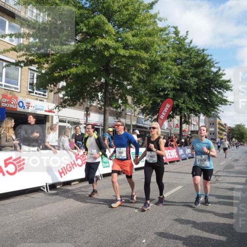 15.09.2024 - PSD Bank Halbmarathon Miley Keyser http://msf.ph/oto/7059713 15.09.2024 12:07:49 Ziel 1422, 1717, 1825, 1832, 1953, 1986, 2029, 2040, 2175, 2190, 2521, 2963, 2976, 2998, 3024, 3039, 3174, 3529 meine-sportfotos.de