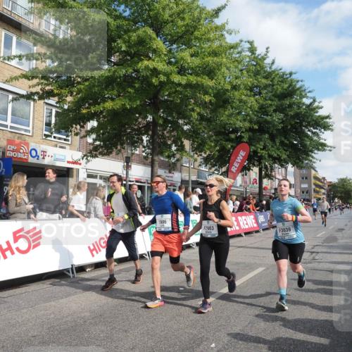 15.09.2024 - PSD Bank Halbmarathon Miley Keyser http://msf.ph/oto/7059717 15.09.2024 12:07:49 Ziel 1422, 1717, 1825, 1832, 1953, 1986, 2029, 2040, 2175, 2190, 2521, 2963, 2976, 2998, 3024, 3039, 3174, 3529 meine-sportfotos.de