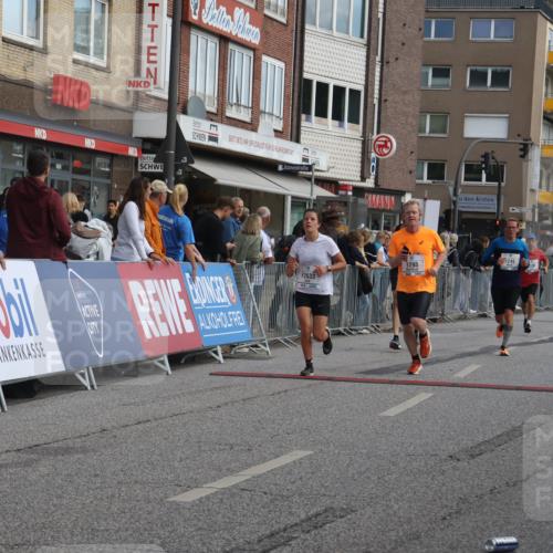 15.09.2024 - PSD Bank Halbmarathon Michael Strokosch http://msf.ph/oto/7059720 15.09.2024 11:40:42 Ziel 1040, 1245, 1293, 1330, 1509, 2490, 2633 meine-sportfotos.de