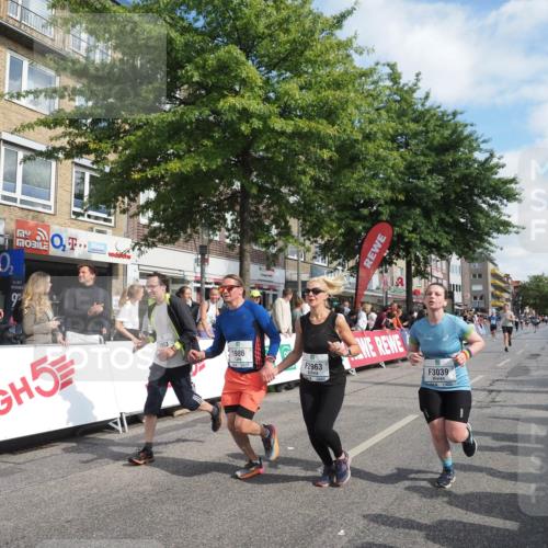 15.09.2024 - PSD Bank Halbmarathon Miley Keyser http://msf.ph/oto/7059722 15.09.2024 12:07:49 Ziel 1422, 1717, 1825, 1832, 1953, 1986, 2029, 2040, 2175, 2190, 2521, 2963, 2976, 2998, 3024, 3039, 3174, 3529 meine-sportfotos.de