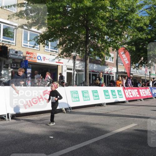 15.09.2024 - PSD Bank Halbmarathon Miley Keyser http://msf.ph/oto/7059724 15.09.2024 10:30:14 Ziel 32, 97, 129, 252, 281, 289, 306 meine-sportfotos.de