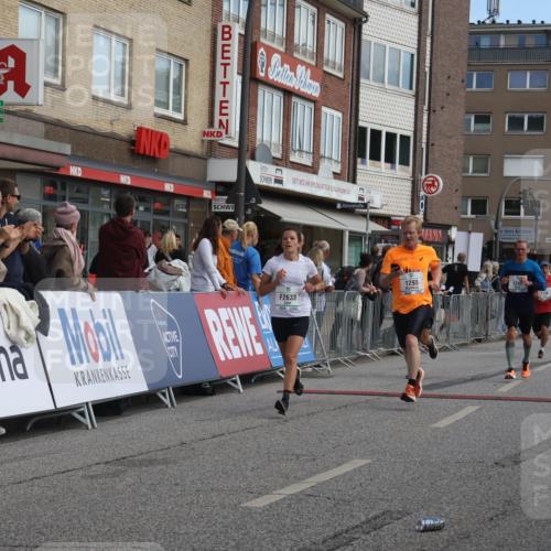 15.09.2024 - PSD Bank Halbmarathon Michael Strokosch http://msf.ph/oto/7059725 15.09.2024 11:40:43 Ziel 1040, 1245, 1293, 1330, 1509, 2490, 2633 meine-sportfotos.de