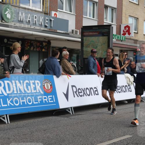 15.09.2024 - PSD Bank Halbmarathon Michael Strokosch http://msf.ph/oto/7059751 15.09.2024 11:40:47 Ziel 1040, 1245, 1293, 1330, 1388, 2490, 2633 meine-sportfotos.de