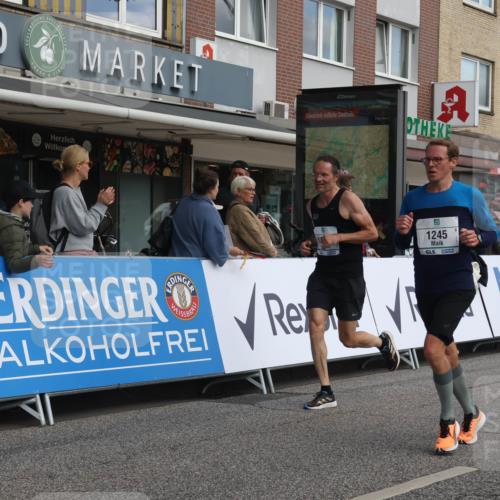 15.09.2024 - PSD Bank Halbmarathon Michael Strokosch http://msf.ph/oto/7059753 15.09.2024 11:40:47 Ziel 1040, 1245, 1293, 1330, 1388, 2490, 2633 meine-sportfotos.de
