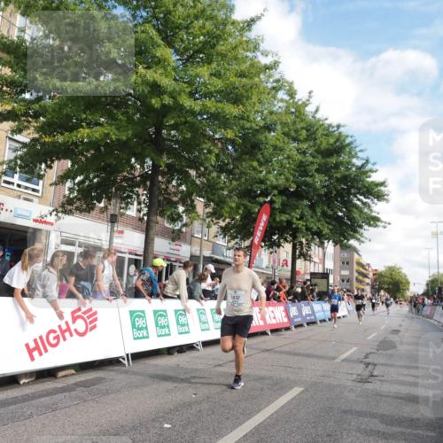 15.09.2024 - PSD Bank Halbmarathon Miley Keyser http://msf.ph/oto/7059758 15.09.2024 12:07:53 Ziel 1646, 1717, 1832, 1953, 1986, 2029, 2040, 2175, 2521, 2963, 2976, 2996, 3039, 3174, 3529 meine-sportfotos.de