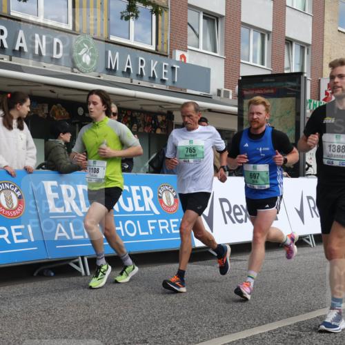 15.09.2024 - PSD Bank Halbmarathon Michael Strokosch http://msf.ph/oto/7059799 15.09.2024 11:40:58 Ziel 697, 765, 1040, 1108, 1130, 1245, 1265, 1330, 1388, 1469, 3513 meine-sportfotos.de
