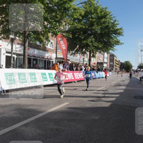 15.09.2024 - PSD Bank Halbmarathon Miley Keyser http://msf.ph/oto/7059800 15.09.2024 10:30:48 Ziel 38, 44, 145, 147, 214, 234 meine-sportfotos.de