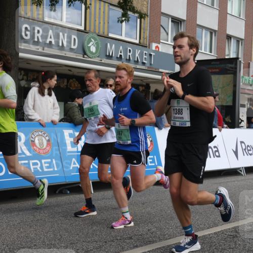 15.09.2024 - PSD Bank Halbmarathon Michael Strokosch http://msf.ph/oto/7059801 15.09.2024 11:40:58 Ziel 697, 765, 1040, 1108, 1130, 1245, 1265, 1330, 1388, 1469, 3513 meine-sportfotos.de
