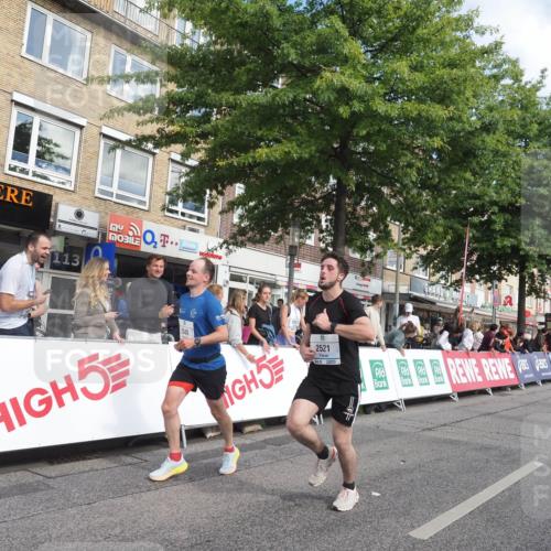 15.09.2024 - PSD Bank Halbmarathon Miley Keyser http://msf.ph/oto/7059822 15.09.2024 12:07:58 Ziel 1159, 1633, 1646, 1832, 1953, 1986, 2040, 2521, 2781, 2963, 2976, 2996, 3039, 3257 meine-sportfotos.de