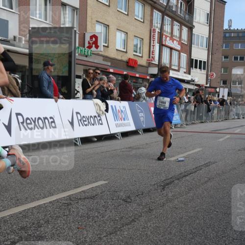 15.09.2024 - PSD Bank Halbmarathon Michael Strokosch http://msf.ph/oto/7059840 15.09.2024 11:41:06 Ziel 697, 765, 1108, 1130, 1265, 1388, 1469, 2538, 3513 meine-sportfotos.de