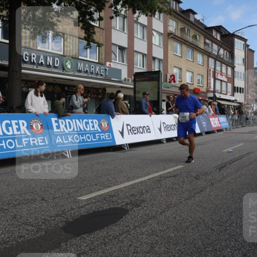 15.09.2024 - PSD Bank Halbmarathon Michael Strokosch http://msf.ph/oto/7059845 15.09.2024 11:41:07 Ziel 697, 765, 1108, 1130, 1244, 1265, 1388, 1469, 2538, 3513 meine-sportfotos.de