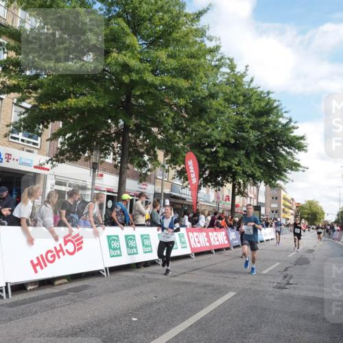 15.09.2024 - PSD Bank Halbmarathon Miley Keyser http://msf.ph/oto/7059846 15.09.2024 12:08:03 Ziel 1159, 1633, 1646, 2040, 2521, 2781, 2996, 3145, 3257 meine-sportfotos.de