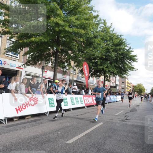15.09.2024 - PSD Bank Halbmarathon Miley Keyser http://msf.ph/oto/7059858 15.09.2024 12:08:03 Ziel 1159, 1633, 1646, 2040, 2521, 2781, 2996, 3145, 3257 meine-sportfotos.de