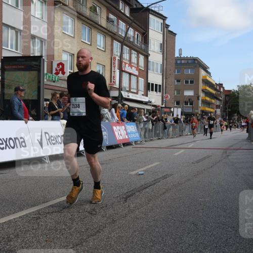 15.09.2024 - PSD Bank Halbmarathon Michael Strokosch http://msf.ph/oto/7059859 15.09.2024 11:41:09 Ziel 761, 1130, 1244, 1265, 1469, 1936, 2538, 3513 meine-sportfotos.de