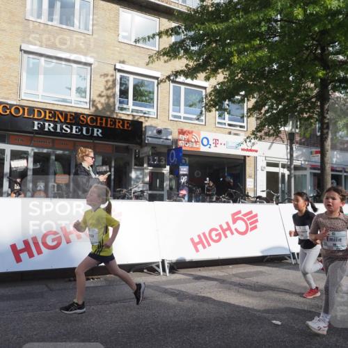 15.09.2024 - PSD Bank Halbmarathon Miley Keyser http://msf.ph/oto/7059896 15.09.2024 10:30:57 Ziel 24, 38, 44, 104, 105, 141, 145, 147, 207, 214, 234 meine-sportfotos.de