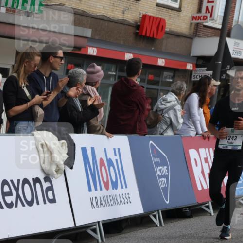 15.09.2024 - PSD Bank Halbmarathon Michael Strokosch http://msf.ph/oto/7059912 15.09.2024 11:41:25 Ziel 761, 768, 934, 960, 1243, 1244, 1320, 1936, 1970, 2083 meine-sportfotos.de