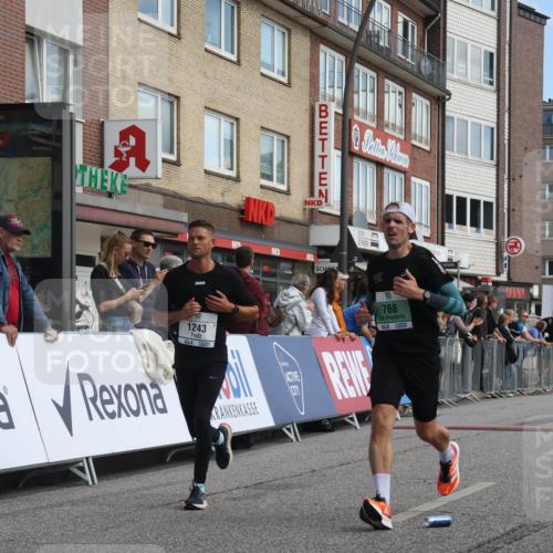 15.09.2024 - PSD Bank Halbmarathon Michael Strokosch http://msf.ph/oto/7059920 15.09.2024 11:41:27 Ziel 761, 768, 934, 960, 1241, 1243, 1244, 1320, 1936, 1970, 2083 meine-sportfotos.de