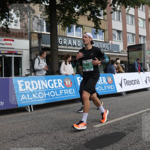 15.09.2024 - PSD Bank Halbmarathon Michael Strokosch http://msf.ph/oto/7059932 15.09.2024 11:41:28 Ziel 761, 768, 934, 960, 1241, 1243, 1320, 1936, 1970, 2083, 2707 meine-sportfotos.de