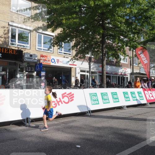 15.09.2024 - PSD Bank Halbmarathon Miley Keyser http://msf.ph/oto/7059947 15.09.2024 10:31:02 Ziel 24, 25, 38, 44, 104, 105, 126, 141, 207, 234 meine-sportfotos.de