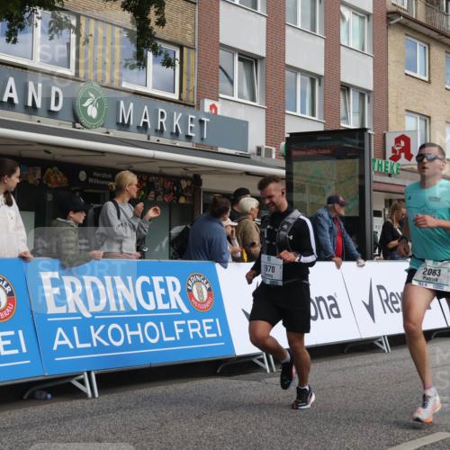 15.09.2024 - PSD Bank Halbmarathon Michael Strokosch http://msf.ph/oto/7059952 15.09.2024 11:41:34 Ziel 768, 943, 960, 1183, 1203, 1241, 1243, 1262, 1320, 1970, 2083, 2707, 2850 meine-sportfotos.de