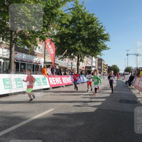 15.09.2024 - PSD Bank Halbmarathon Miley Keyser http://msf.ph/oto/7059963 15.09.2024 10:31:10 Ziel 24, 25, 39, 72, 104, 105, 126, 141, 163, 191, 207, 277, 287 meine-sportfotos.de