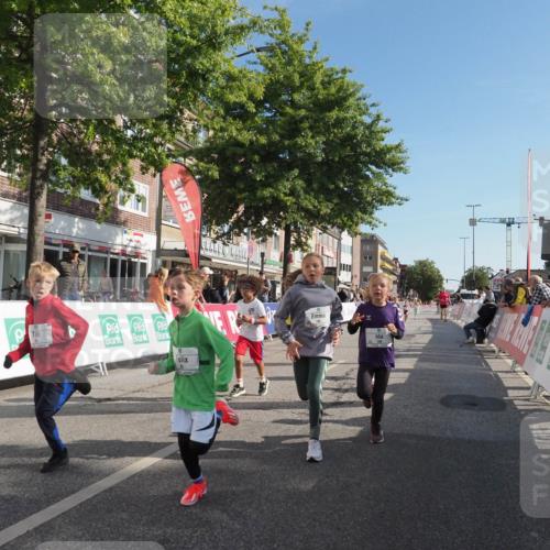 15.09.2024 - PSD Bank Halbmarathon Miley Keyser http://msf.ph/oto/7059988 15.09.2024 10:31:11 Ziel 24, 25, 39, 72, 104, 105, 126, 141, 160, 163, 191, 207, 277, 287 meine-sportfotos.de