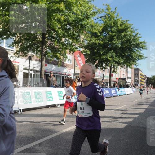 15.09.2024 - PSD Bank Halbmarathon Miley Keyser http://msf.ph/oto/7060004 15.09.2024 10:31:12 Ziel 24, 25, 39, 72, 104, 105, 126, 141, 160, 163, 191, 277, 287 meine-sportfotos.de