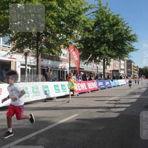 15.09.2024 - PSD Bank Halbmarathon Miley Keyser http://msf.ph/oto/7060008 15.09.2024 10:31:12 Ziel 24, 25, 39, 72, 104, 105, 126, 141, 160, 163, 191, 277, 287 meine-sportfotos.de
