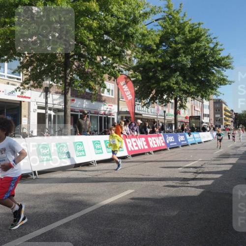 15.09.2024 - PSD Bank Halbmarathon Miley Keyser http://msf.ph/oto/7060012 15.09.2024 10:31:12 Ziel 24, 25, 39, 72, 104, 105, 126, 141, 160, 163, 191, 277, 287 meine-sportfotos.de