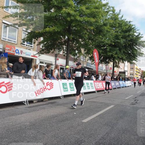 15.09.2024 - PSD Bank Halbmarathon Miley Keyser http://msf.ph/oto/7060018 15.09.2024 12:08:17 Ziel 1159, 1633, 1917, 2397, 2642, 2668, 3110, 3145, 3360, 3496 meine-sportfotos.de