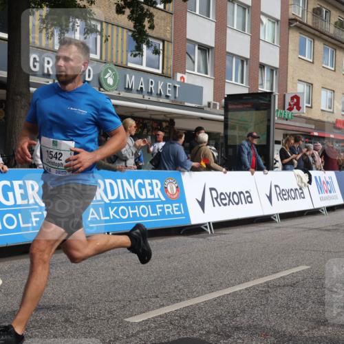 15.09.2024 - PSD Bank Halbmarathon Michael Strokosch http://msf.ph/oto/7060034 15.09.2024 11:41:51 Ziel 726, 763, 953, 1183, 1203, 1215, 1260, 1262, 1309, 1542, 1671, 2850 meine-sportfotos.de