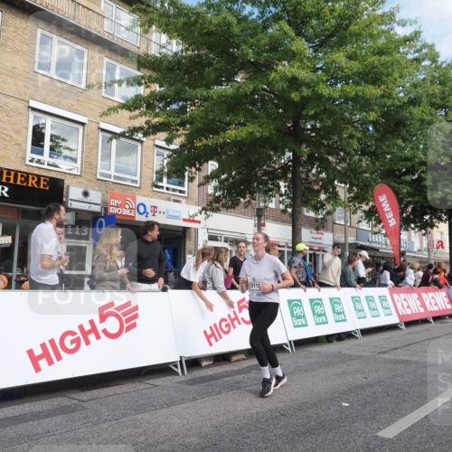 15.09.2024 - PSD Bank Halbmarathon Miley Keyser http://msf.ph/oto/7060047 15.09.2024 12:08:19 Ziel 1159, 1869, 1917, 2397, 2642, 2668, 3049, 3110, 3145, 3360, 3496 meine-sportfotos.de