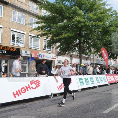 15.09.2024 - PSD Bank Halbmarathon Miley Keyser http://msf.ph/oto/7060051 15.09.2024 12:08:19 Ziel 1159, 1869, 1917, 2397, 2642, 2668, 3049, 3110, 3145, 3360, 3496 meine-sportfotos.de