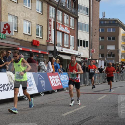 15.09.2024 - PSD Bank Halbmarathon Michael Strokosch http://msf.ph/oto/7060052 15.09.2024 11:41:55 Ziel 726, 763, 953, 1215, 1260, 1309, 1542, 1671 meine-sportfotos.de