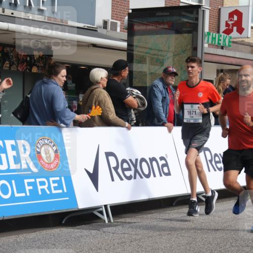 15.09.2024 - PSD Bank Halbmarathon Michael Strokosch http://msf.ph/oto/7060075 15.09.2024 11:41:58 Ziel 726, 735, 763, 953, 1215, 1309, 1542, 1671, 2661 meine-sportfotos.de