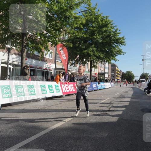 15.09.2024 - PSD Bank Halbmarathon Miley Keyser http://msf.ph/oto/7060089 15.09.2024 10:31:27 Ziel 39, 72, 78, 158, 160, 163, 191, 201 meine-sportfotos.de