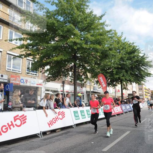 15.09.2024 - PSD Bank Halbmarathon Miley Keyser http://msf.ph/oto/7060095 15.09.2024 12:08:24 Ziel 1869, 1917, 2011, 2397, 2401, 2642, 2668, 3049, 3110, 3360, 3496 meine-sportfotos.de