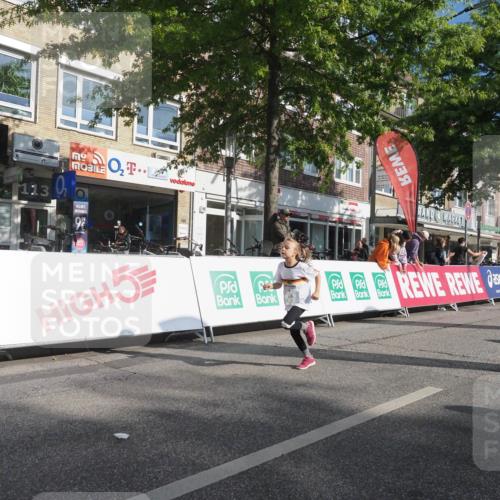 15.09.2024 - PSD Bank Halbmarathon Miley Keyser http://msf.ph/oto/7060115 15.09.2024 10:31:28 Ziel 39, 72, 78, 158, 160, 163, 175, 191, 201 meine-sportfotos.de