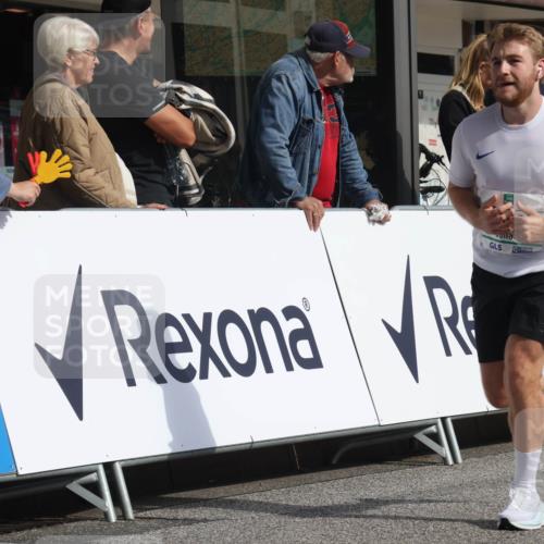 15.09.2024 - PSD Bank Halbmarathon Michael Strokosch http://msf.ph/oto/7060118 15.09.2024 11:42:07 Ziel 735, 763, 920, 1215, 1259, 1566, 1592, 1671, 1875, 2661 meine-sportfotos.de