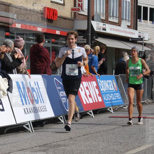 15.09.2024 - PSD Bank Halbmarathon Michael Strokosch http://msf.ph/oto/7060132 15.09.2024 11:42:10 Ziel 735, 920, 1151, 1215, 1259, 1470, 1566, 1592, 1671, 1875, 2643, 2661 meine-sportfotos.de