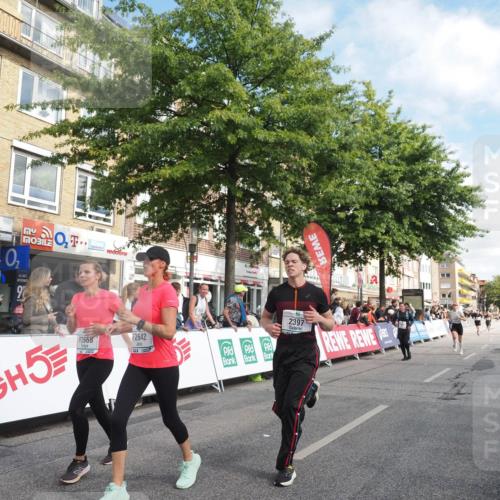 15.09.2024 - PSD Bank Halbmarathon Miley Keyser http://msf.ph/oto/7060133 15.09.2024 12:08:25 Ziel 1869, 1917, 2011, 2281, 2397, 2401, 2642, 2668, 3049, 3110, 3360, 3496 meine-sportfotos.de