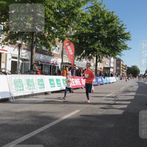 15.09.2024 - PSD Bank Halbmarathon Miley Keyser http://msf.ph/oto/7060143 15.09.2024 10:31:37 Ziel 78, 158, 175, 201, 250 meine-sportfotos.de