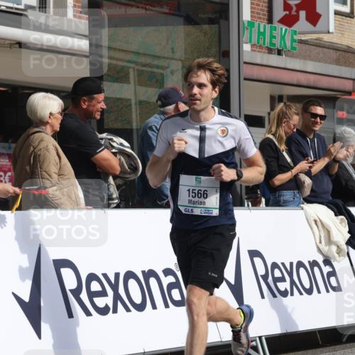 15.09.2024 - PSD Bank Halbmarathon Michael Strokosch http://msf.ph/oto/7060144 15.09.2024 11:42:11 Ziel 735, 920, 1151, 1259, 1470, 1566, 1592, 1875, 2643, 2661 meine-sportfotos.de