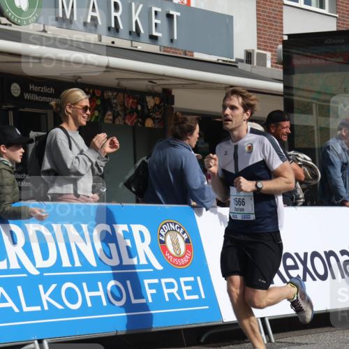 15.09.2024 - PSD Bank Halbmarathon Michael Strokosch http://msf.ph/oto/7060145 15.09.2024 11:42:12 Ziel 735, 920, 968, 1151, 1259, 1470, 1533, 1559, 1566, 1592, 1875, 2643, 2661 meine-sportfotos.de