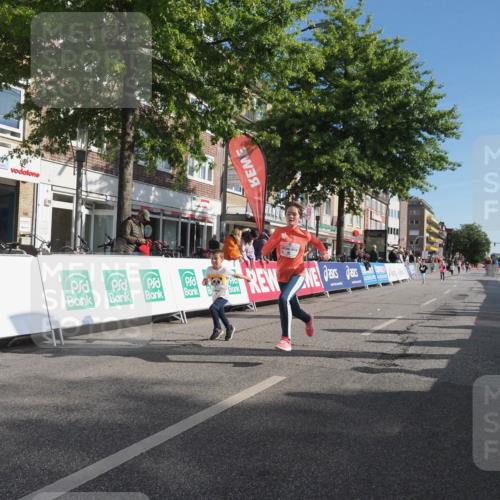 15.09.2024 - PSD Bank Halbmarathon Miley Keyser http://msf.ph/oto/7060148 15.09.2024 10:31:37 Ziel 78, 158, 175, 201, 250 meine-sportfotos.de