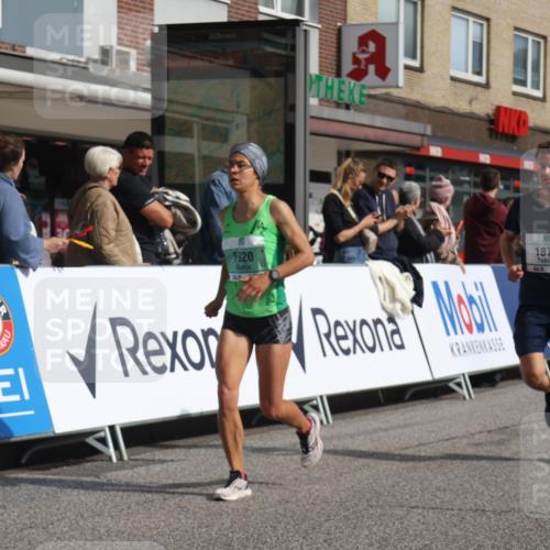 15.09.2024 - PSD Bank Halbmarathon Michael Strokosch http://msf.ph/oto/7060151 15.09.2024 11:42:13 Ziel 735, 772, 920, 968, 1151, 1259, 1470, 1533, 1559, 1566, 1592, 1875, 2643, 2661 meine-sportfotos.de