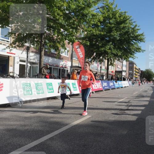 15.09.2024 - PSD Bank Halbmarathon Miley Keyser http://msf.ph/oto/7060152 15.09.2024 10:31:37 Ziel 78, 158, 175, 201, 250 meine-sportfotos.de